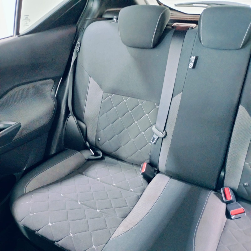 Nissan Kicks  5 pts. Advance, 1.6l, TA, a/ac., VE, RA-17 2018